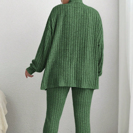 Conjunto Feminino de 3 peças Detalhes Vazado / cortado Diane. Plus Size