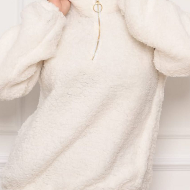 Moletom Dalila Estilo Teddy