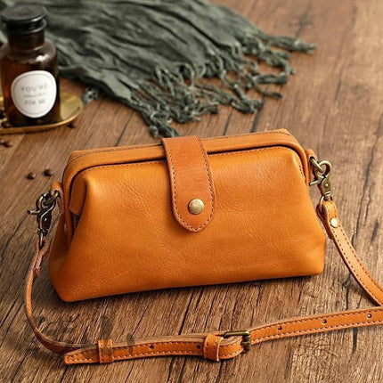 Bolsa Feminina de Couro Pequena