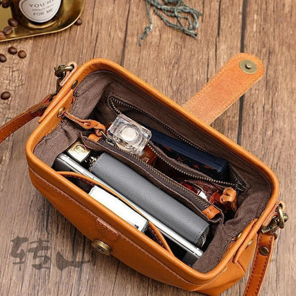 Bolsa Feminina de Couro Pequena