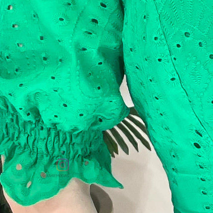 Vestido Verde em Laise de Algodão Bordado forrado