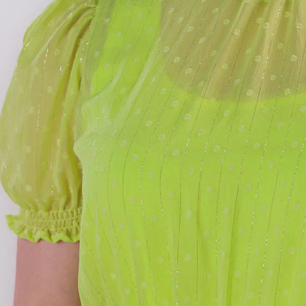 Vestido em Chiffon com Tecido trabalhado