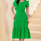 Vestido em Laise com detalhes no busto elegante